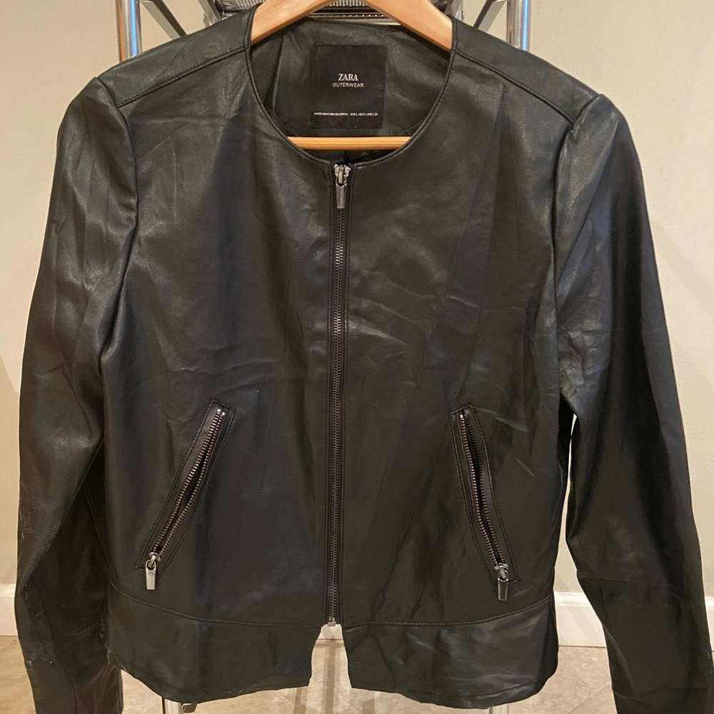 Black Leather ⚫️ Jacket - ZARA Paris 🇫🇷